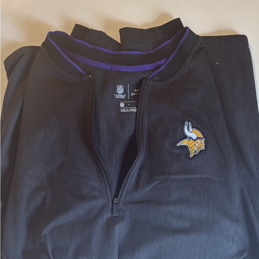 Nike Black Sweatshirt with Team Logo